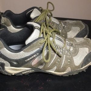 Mens Merrell Hiking shoe